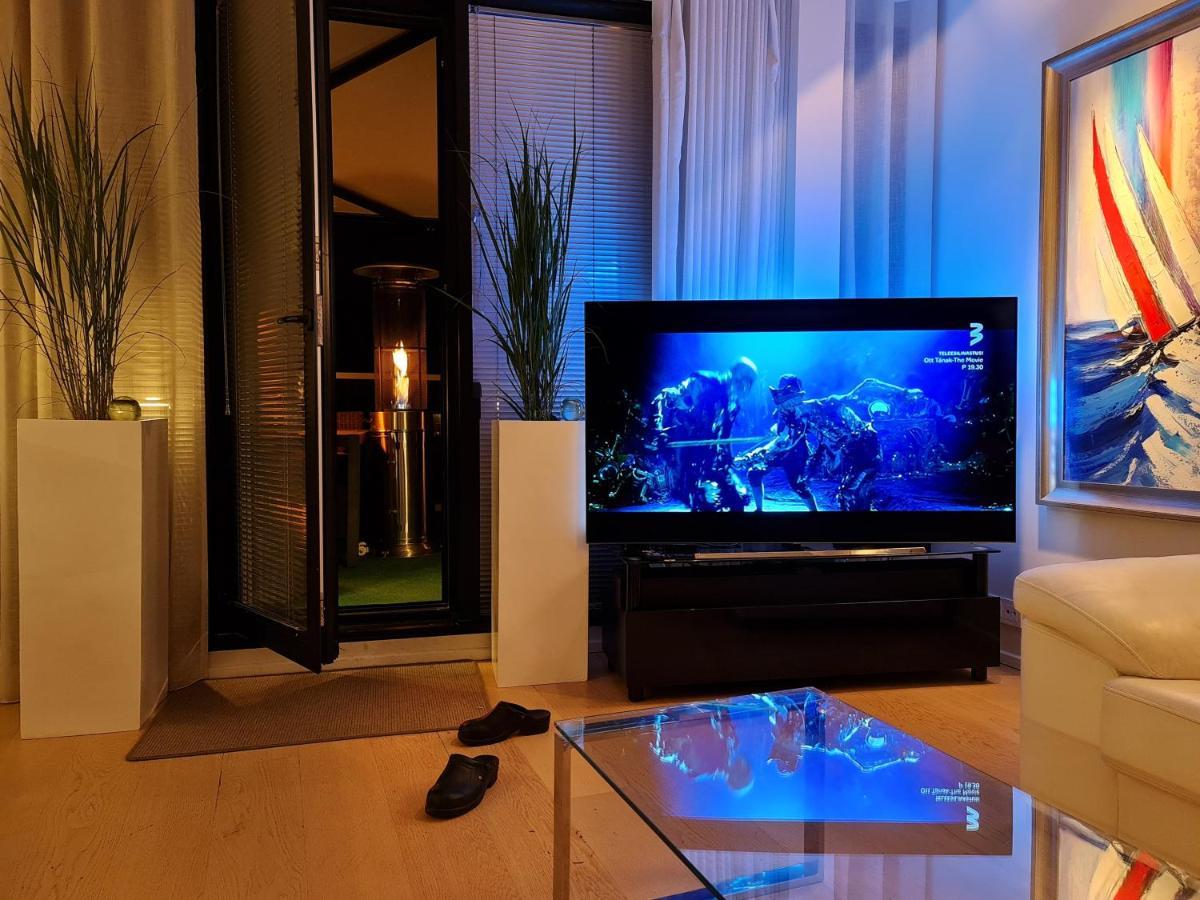 Kreutzwaldi Penthouse Huoneisto Tallinna