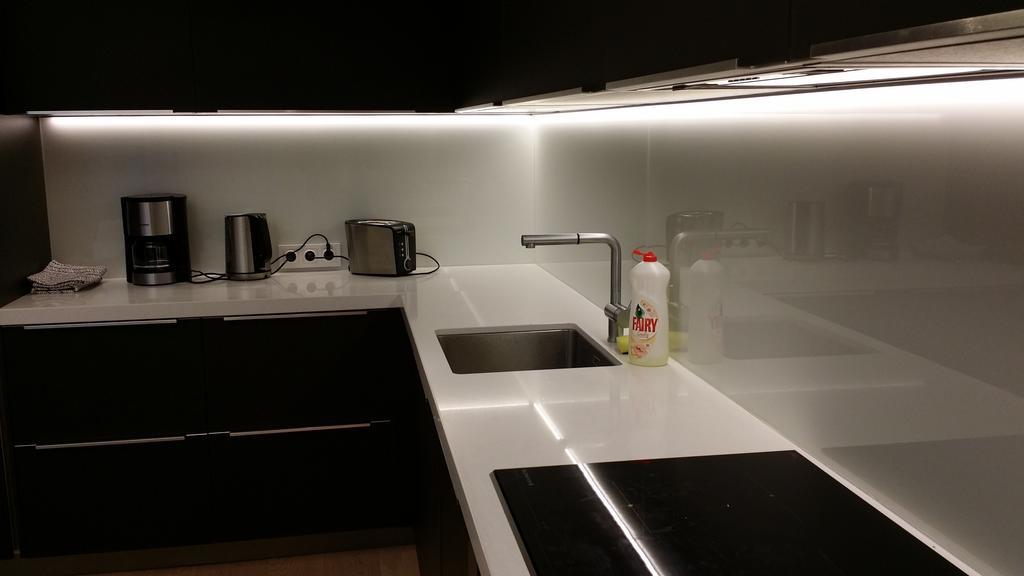 Huoneisto Kreutzwaldi Penthouse